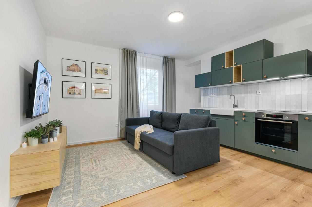 Bratislava Touch 2 Bedroom Apt Exterior photo